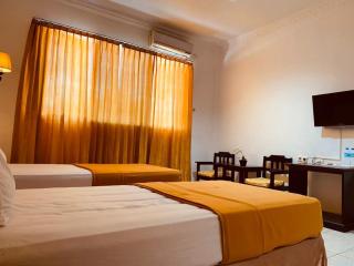 Jati Hotel - Ternate - 1
