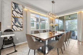 6 Bedrooms 5 Bathrooms Solara 9055 Sr - 5