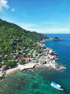 Tanotebay View Resort by Kohtao Heritage - 1