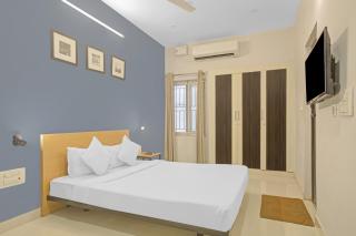 Collection O Silver Key Executive - Chennai - 3