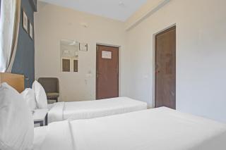 Collection O Silver Key Executive - Chennai - 1