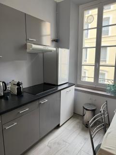 Foch 1 - Luminous apartment in city center w balcony - Cannes - 6