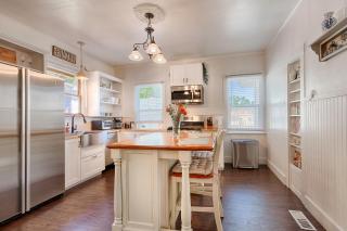 Timeless Charm, Modern Comfort close to everything - Sonoma - 9