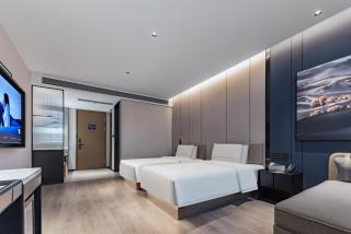 Atour Hotel Wuxi Gong Lake Yuantouzhu Scenic Area - Wuxi - 2