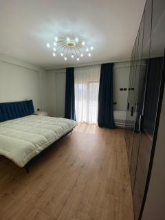Luxury Land Lake - Tirana - 9