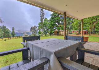 Nyathi Hideaway - 1