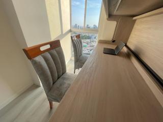 Apartment with Beautiful View & Private Parking - Lima - 3