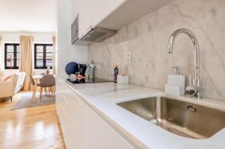 Art Deco 11 Luxury 2BR Apartment Downtown Metro AC - Porto - 6