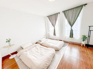 Ladprao Modern 3BR House 2 minutes to expressway - Bangkok - 4