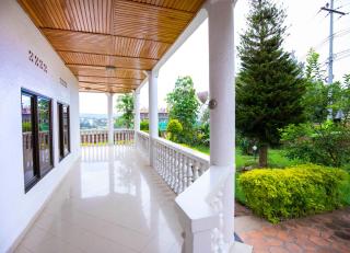 Kacyiru House Golf Course Views - 8