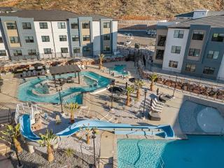 Poolside at Terra condo - 4