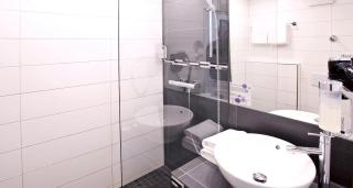 PLAZA INN stays design Dortmund - Dortmund - 8