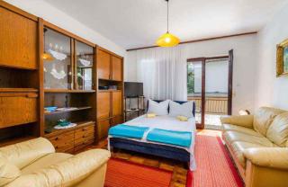 Apartment in Jadranovo 39395 - 2