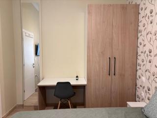 Quiet Bloom by GG - 2