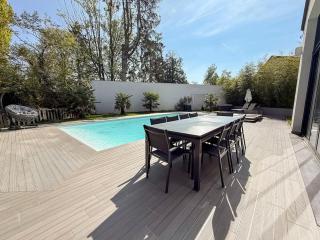 Villa haut de gamme avec Piscine, Bar et Cinéma - 7