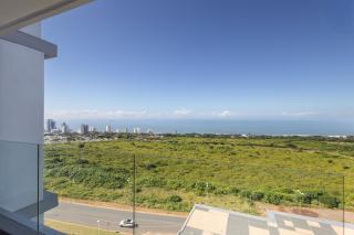 Stunning 2 bed w sea views at Umhlanga Ridgeside Residence - Durban - 4