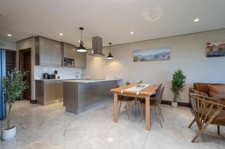 Stunning 2 bed w sea views at Umhlanga Ridgeside Residence - Durban - 2