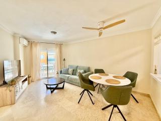 Marbella del Mar IV Beach Retreat & Pool - EaW Homes - 9