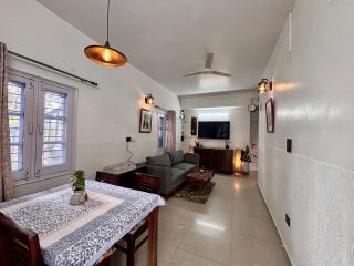 Writers Chalet, Mussoorie- Opposite Wynberg Allen, 5 mins to mall road - 2