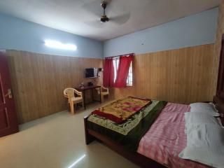 Golden Lake View Resorts - 2