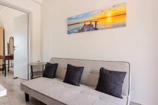 Seaview and Sunsets - Beachside Retreats - Ayía Kiriakí - 2