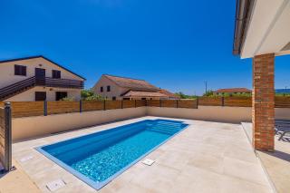 Holiday house DIVNA - Pinezici - 4