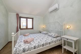 Holiday house DIVNA - Pinezici - 2