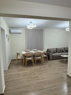 Feel at home - 8