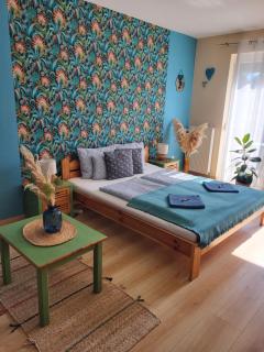 Holiday Home & Apartment - Eger - 0