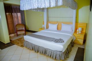 Crystal Suites & Apartments - 5