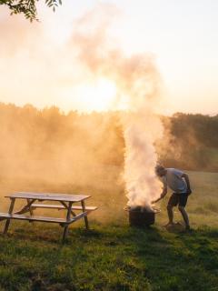 Romantic Off-Grid Cabin Views of Cotswolds - - 3