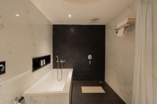 Alaya Stays Gracias Pet-Friendly Retreat near Ashvem Beach - Morjim - 3