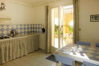 Holiday cottage with private terrace, Bellegarde - Bellegarde - 8