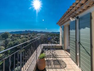 Terraced house in Domaine de Saint-Endréol with golf, SPA and communal pool - La Motte - 2