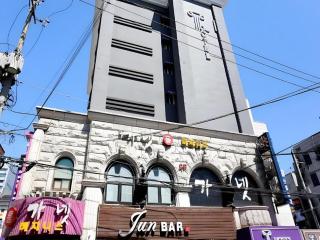 The Hotel - Uijeongbu - 0