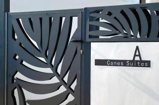 Canes Suites Private Pool - Istron - 5