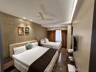 HOTEL MANGAL SHREE near Mahakaleshwar temple , Kalbherav temple and mangal nath temple - Ujjain - 3