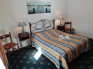 Charming Chalet with Swimming Pool in Quend - Quend - 2