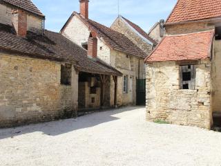Boutique Holiday Home in Bouix with Garden - Bouix - 7