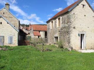 Boutique Holiday Home in Bouix with Garden - Bouix - 8