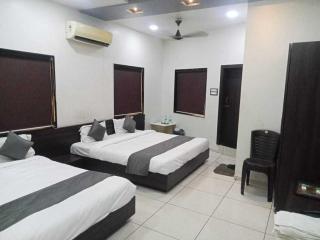 Townhouse GIDC Bol Sanand - Ahmedabad - 9