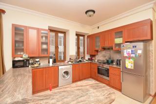 Republic Square 3 bedroom - Ereván - 8