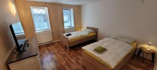 Seyfarthrooms - Monteurwohnung Großröhrsdorf 3 - zentrale Lage, gute Anbindung, ideal für 2 Personen - 0