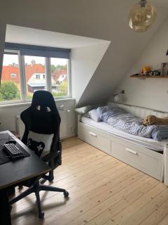 Family-friendly house with garden and parking spot - Copenhaga - 4
