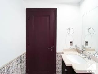 Luxury 2Bedroom with Terrace & Burj Khalifa view - Dubai - 7
