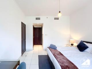 Luxury 2Bedroom with Terrace & Burj Khalifa view - Dubai - 9