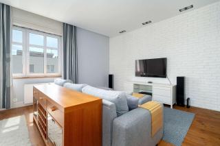 Bright Apartment Słupecka with Parking in Poznań by Noclegi Renters - 7