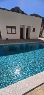 Nerina Vila - Stolac - 0