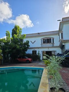 Luvish guest house - - 3