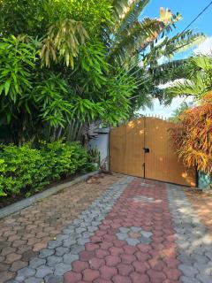 Luvish guest house - - 2